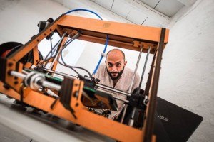 David Montenegro, maker e designer.