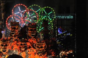 il_carnevale_di_acireale_entra_nel_vivo_della_manifestazione_2