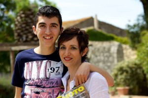 Toti e sua madre, Muni Sigona in foto.