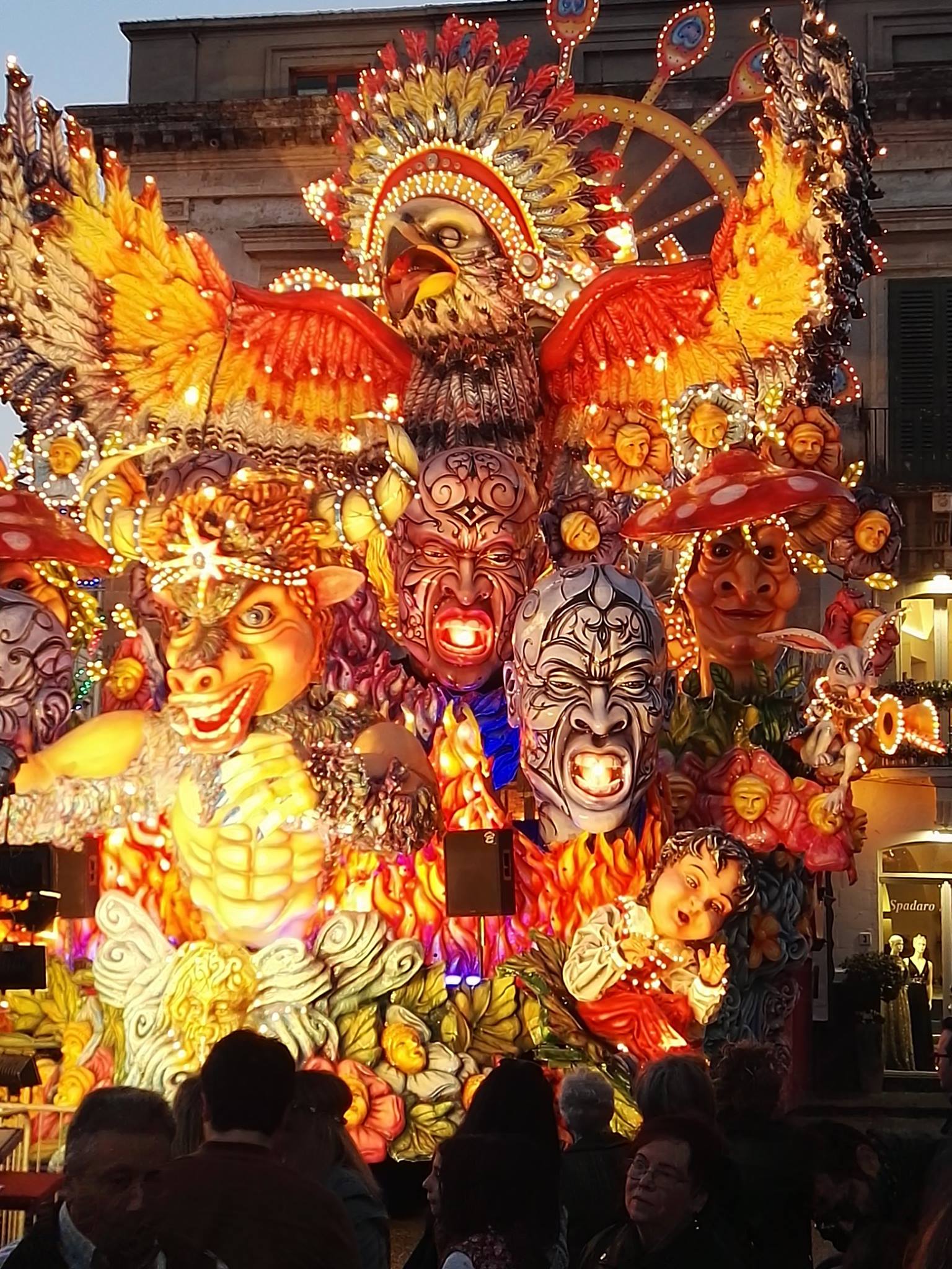 carnevale dei fiori gran finale